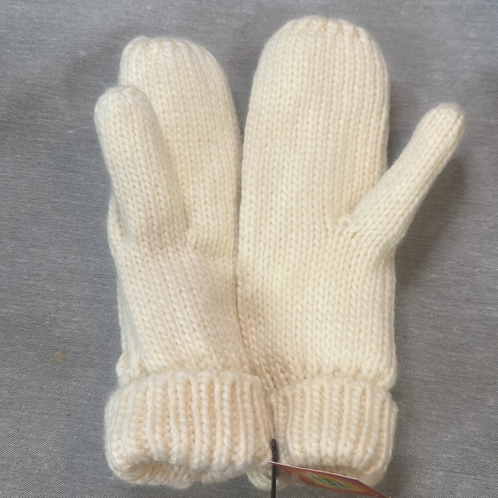 GLOVES - Picture 2 of 2